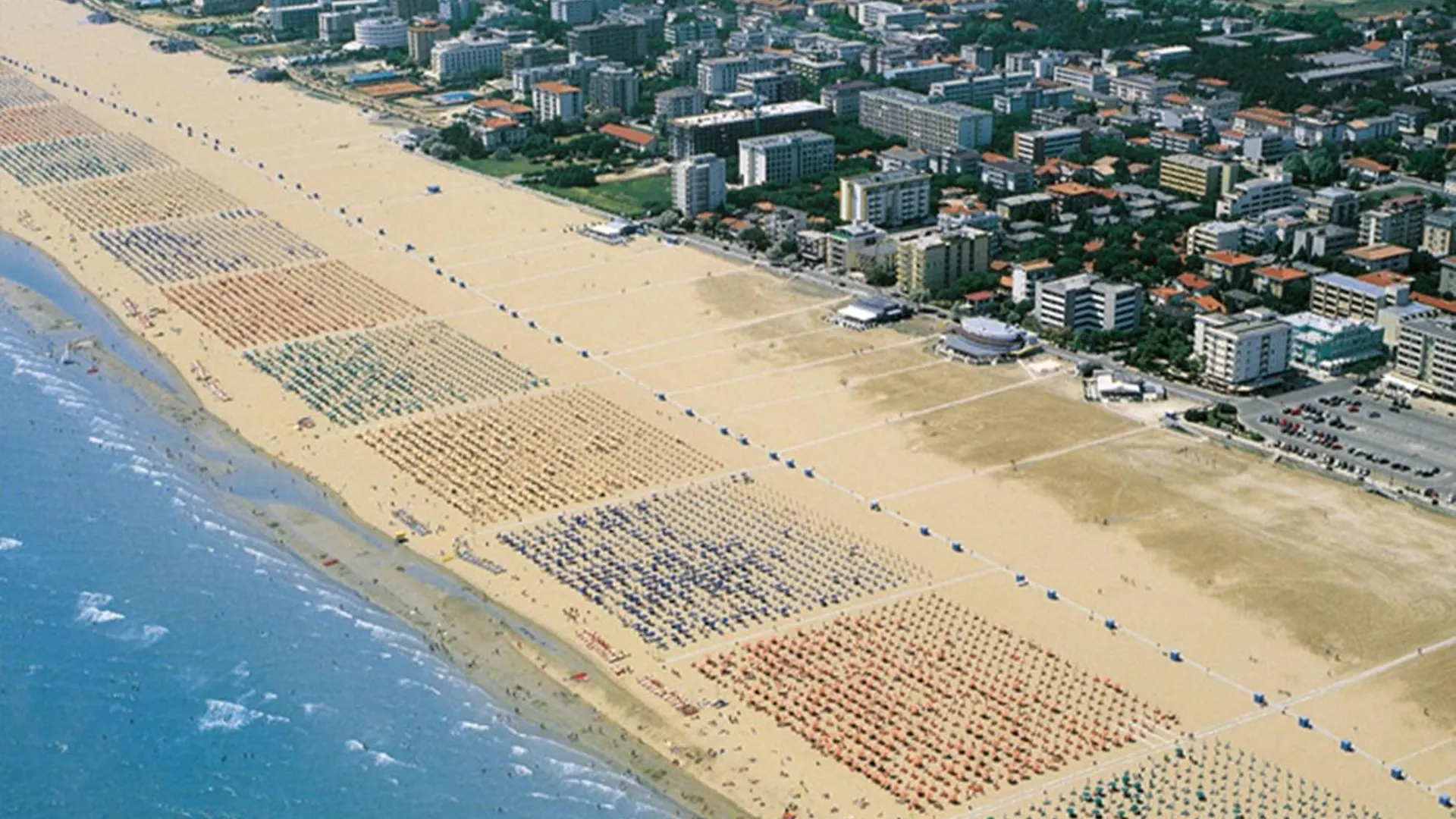 Enjoy The View Of The Garden From Our Balcony Apartment Bibione